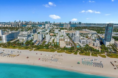 Condo in Miami Beach, Florida, 1 bedroom  № 1871825 - photo 26