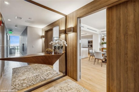 Купить кондоминиум в Авентура, Флорида 7 комнат, 274.62м2, № 1705500 - фото 2