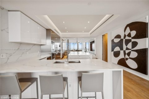 Купить кондоминиум в Авентура, Флорида 7 комнат, 274.62м2, № 1705500 - фото 19
