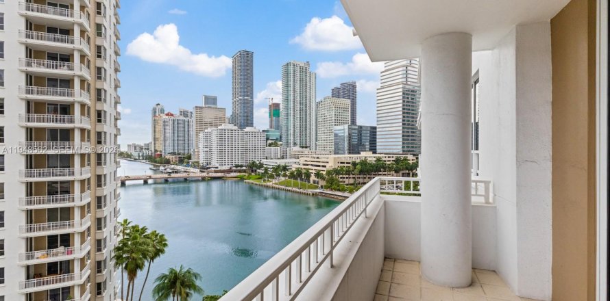 Condo in Miami, Florida, 1 bedroom  № 2005061