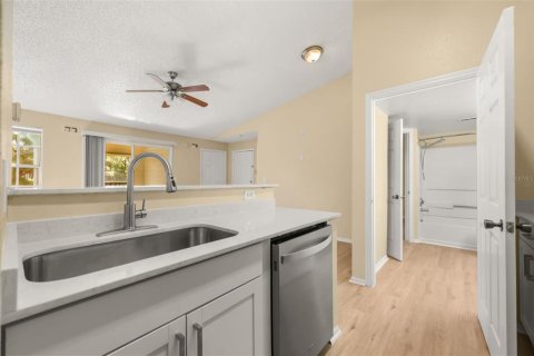 Copropriété à louer à Orlando, Floride: 1 chambre, 56.21 m2 № 2424181 - photo 9