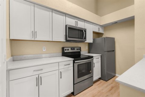 Copropriété à louer à Orlando, Floride: 1 chambre, 56.21 m2 № 2424181 - photo 11