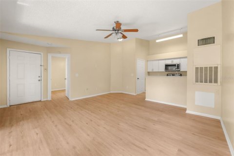 Copropriété à louer à Orlando, Floride: 1 chambre, 56.21 m2 № 2424181 - photo 6