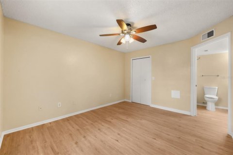 Copropriété à louer à Orlando, Floride: 1 chambre, 56.21 m2 № 2424181 - photo 12