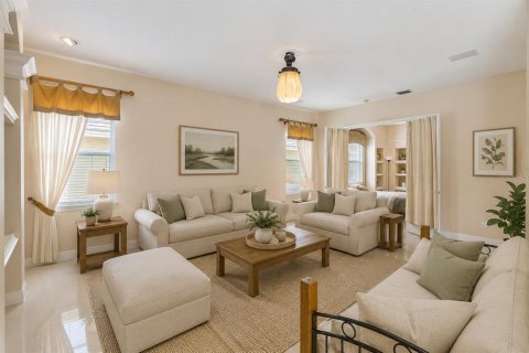 Casa en venta en Orlando, Florida, 6 dormitorios, 342.53 m2 № 2127197 - foto 19