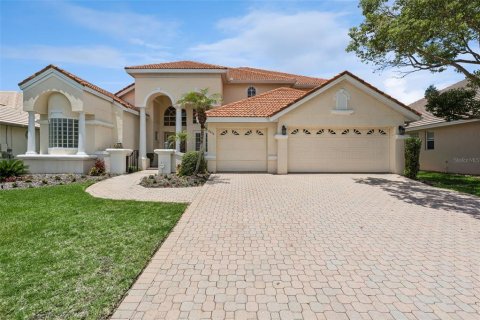 Casa en Orlando, Florida 6 dormitorios, 342.53 m2 № 2127197