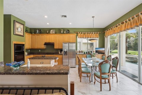 Casa en venta en Orlando, Florida, 6 dormitorios, 342.53 m2 № 2127197 - foto 14