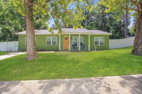 House in Ocoee, Florida 3 bedrooms, 133.97 sq.m. № 2222864