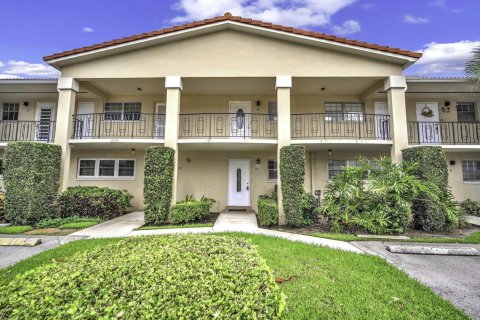 Condo in Lighthouse Point, Florida, 1 bedroom  № 2250319