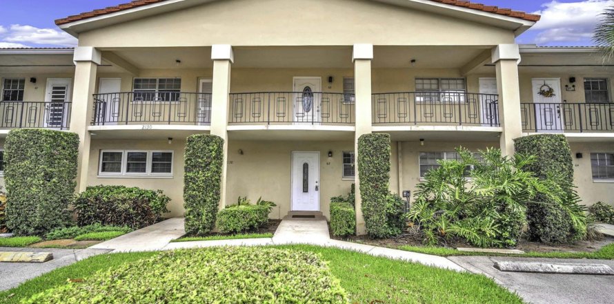 Condo in Lighthouse Point, Florida, 1 bedroom  № 2250319