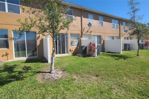 Adosado en venta en Kissimmee, Florida, 3 dormitorios, 110.27 m2 № 2218221 - foto 7