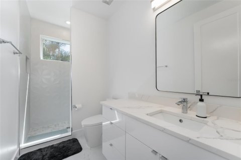 House in Windermere, Florida 5 bedrooms, 380.34 sq.m. № 1123247 - photo 29