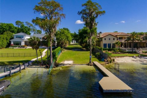 House in Windermere, Florida 5 bedrooms, 380.34 sq.m. № 1123247 - photo 15