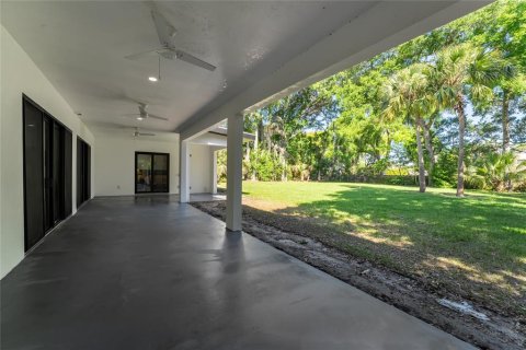 House in Windermere, Florida 5 bedrooms, 380.34 sq.m. № 1123247 - photo 12
