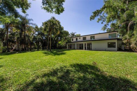 House in Windermere, Florida 5 bedrooms, 380.34 sq.m. № 1123247 - photo 13