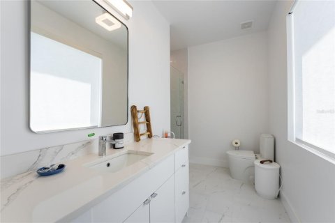 House in Windermere, Florida 5 bedrooms, 380.34 sq.m. № 1123247 - photo 27