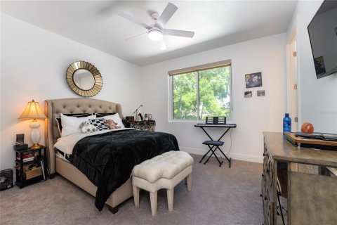 House in Windermere, Florida 5 bedrooms, 380.34 sq.m. № 1123247 - photo 24