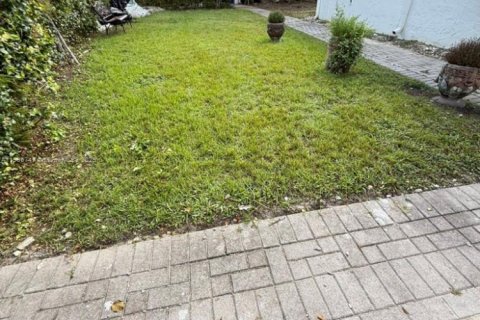 Купить виллу или дом в Холливуд, Флорида 3 спальни, 123.19м2, № 1956406 - фото 6