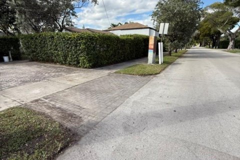 Купить виллу или дом в Холливуд, Флорида 3 спальни, 123.19м2, № 1956406 - фото 9