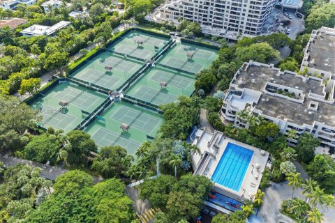 Купить кондоминиум в Ки-Бискейн, Флорида 2 спальни, 142.23м2, № 2055818 - фото 10