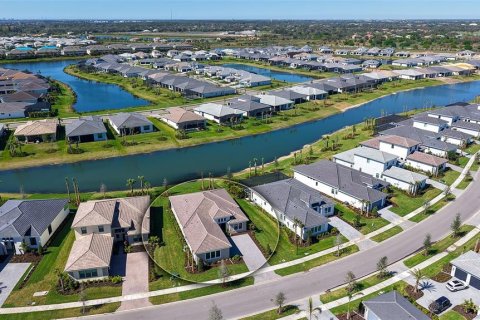 Casa en venta en Sarasota, Florida, 3 dormitorios, 238.11 m2 № 1718432 - foto 3