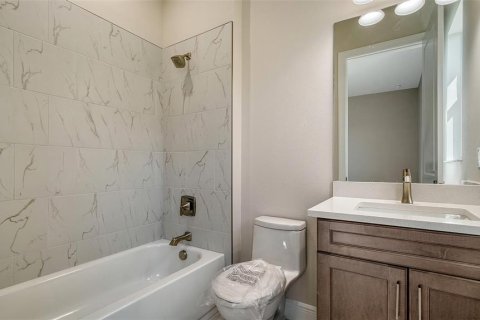 Casa en venta en Sarasota, Florida, 3 dormitorios, 238.11 m2 № 1718432 - foto 29