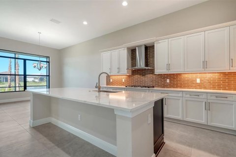 Casa en venta en Sarasota, Florida, 3 dormitorios, 238.11 m2 № 1718432 - foto 5