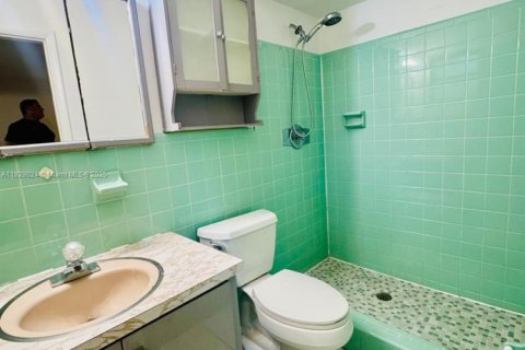 Villa ou maison à louer à Pompano Beach, Floride: 1 chambre, 74.32 m2 № 1844043 - photo 8