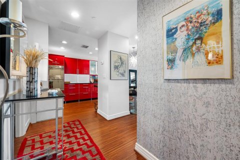 Copropriété à vendre à Saint Petersburg, Floride: 1 chambre, 106.47 m2 № 1425057 - photo 3
