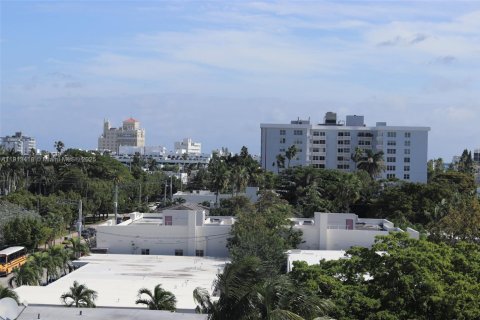 Copropriété à vendre à Miami Beach, Floride: 1 chambre, 62.34 m2 № 1968811 - photo 22