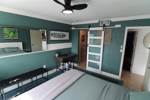 Copropriété à vendre à Miami Beach, Floride: 1 chambre, 62.34 m2 № 1968811 - photo 18