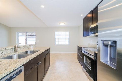 Casa en venta en Winter Park, Florida, 3 dormitorios, 155.7 m2 № 2107920 - foto 8