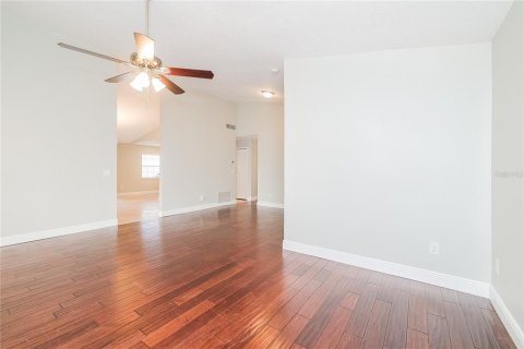 Casa en venta en Winter Park, Florida, 3 dormitorios, 155.7 m2 № 2107920 - foto 3