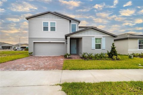 Casa en Haines City, Florida 4 dormitorios, 249.63 m2 № 2139992