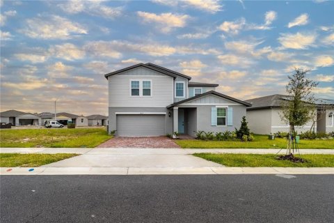 Villa ou maison à vendre à Haines City, Floride: 4 chambres, 249.63 m2 № 2139992 - photo 4