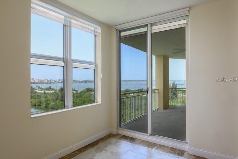 Condo in Palmetto, Florida, 3 bedrooms № 2144231 - photo 15