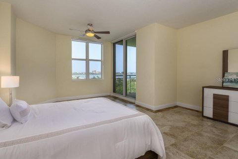Condo in Palmetto, Florida, 3 bedrooms № 2144231 - photo 14