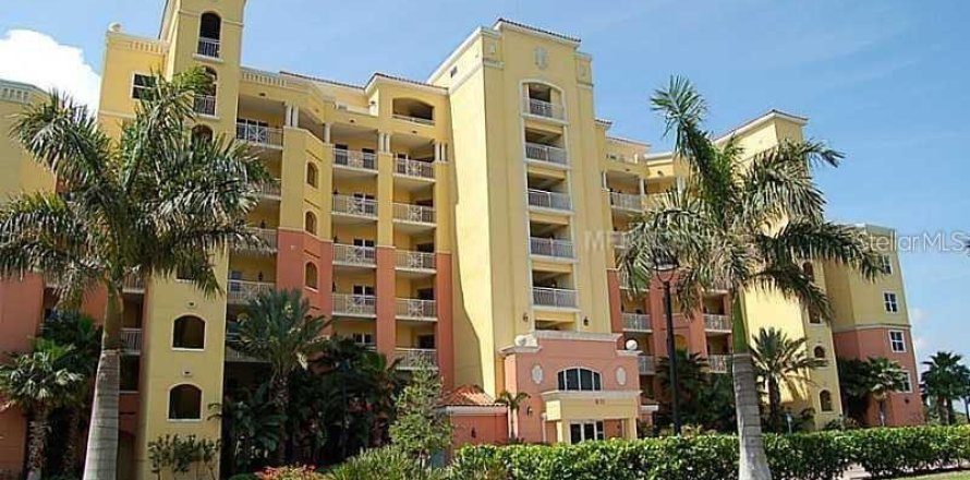 Condo in Palmetto, Florida, 3 bedrooms № 2144231