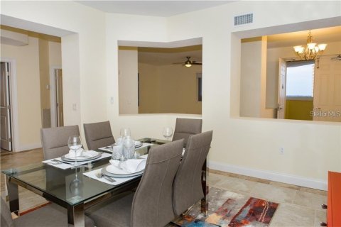 Condo in Palmetto, Florida, 3 bedrooms № 2144231 - photo 23