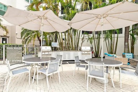 Apartamento en alquiler en Sarasota, Florida, 2 dormitorios, 107.86 m2 № 1913078 - foto 10