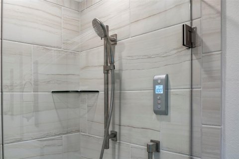 Купить виллу или дом в Киссимми, Флорида 9 комнат, 235.23м2, № 1636144 - фото 28