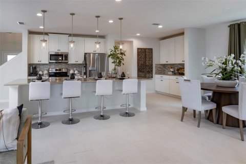 Купить виллу или дом в Киссимми, Флорида 9 комнат, 235.23м2, № 1636144 - фото 14