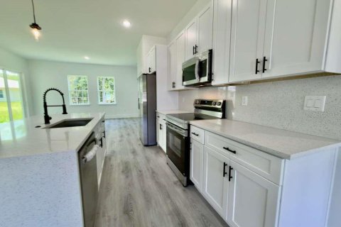 Casa en venta en Ocala, Florida, 4 dormitorios, 176.14 m2 № 2217700 - foto 17