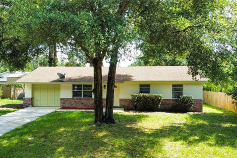 House in DeLand, Florida 3 bedrooms, 92.9 sq.m. № 1884581 - photo 1