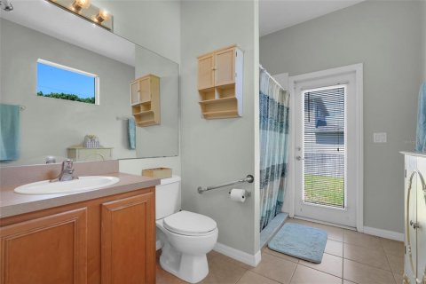 House in Clermont, Florida 5 bedrooms, 249.16 sq.m. № 2151837 - photo 30