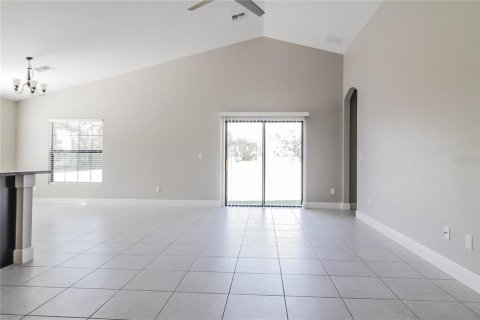 Casa en alquiler en Kissimmee, Florida, 3 dormitorios, 166.11 m2 № 1826692 - foto 3