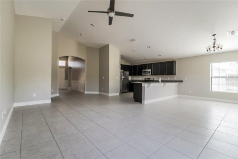 Casa en alquiler en Kissimmee, Florida, 3 dormitorios, 166.11 m2 № 1826692 - foto 5