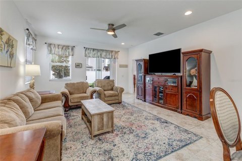 House in Riverview, Florida 3 bedrooms, 191.1 sq.m. № 1847528 - photo 18