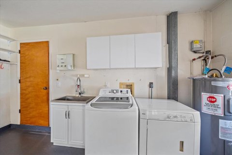 House in Venice, Florida 2 bedrooms, 104.61 sq.m. № 1654605 - photo 21