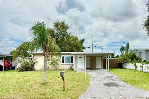 House in Largo, Florida 3 bedrooms, 65.4 sq.m. № 1908923 - photo 3